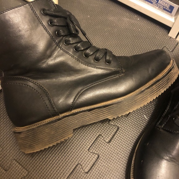 Combat boots - Picture 2 of 4